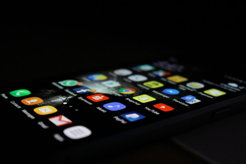 Micro-SaaS en Afrique de l’Ouest : 5 Étapes pour Monétiser sans Code