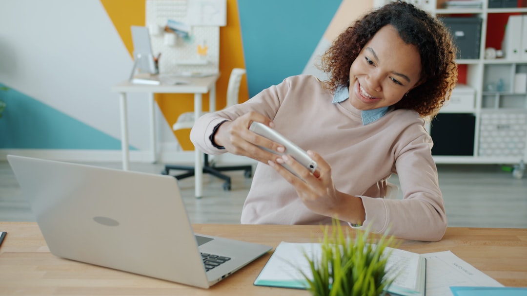 Stratégie digitale au Burkina Faso : Comment les PME optimisent leur budget en 2026 3 Stratégie digitale au Burkina Faso : Comment les PME optimisent leur budget en 2026
